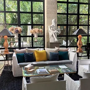 Le Complot : Maison Privée En Plein Coeur D'avignon Avignon